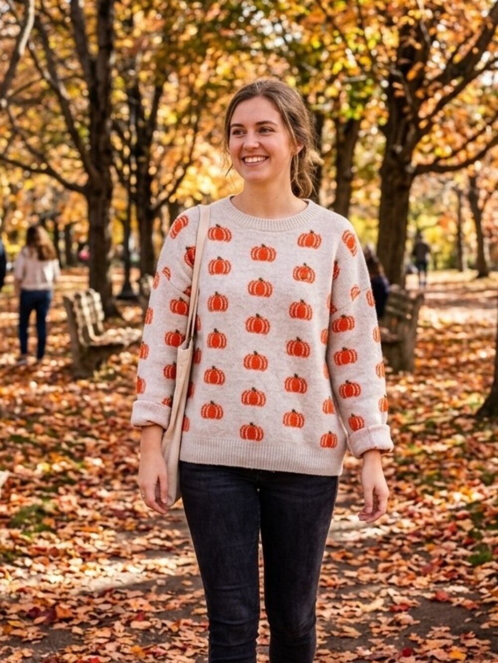 Vince Camuto Cream Crewneck Sweater with Orange Pumpkin Motif
